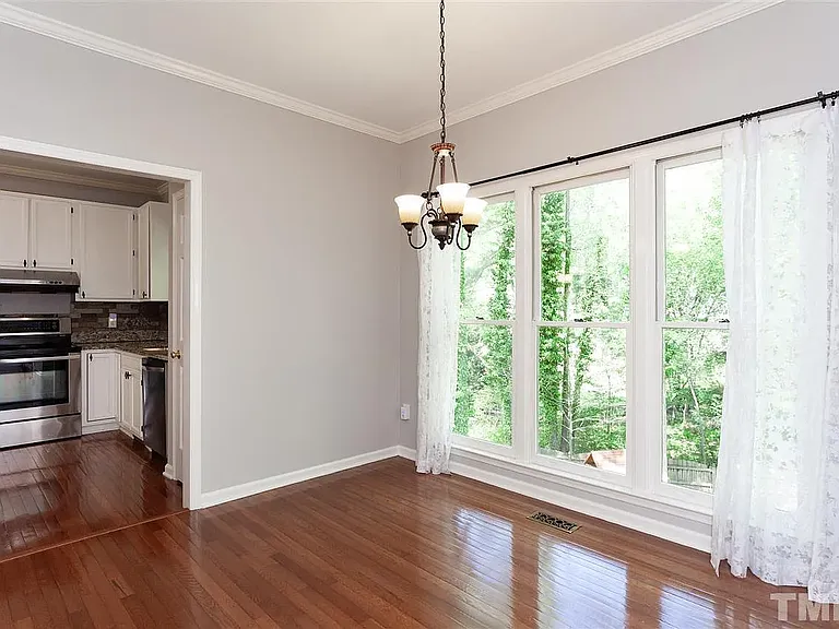 107 Thensia Ct — Photo 6
