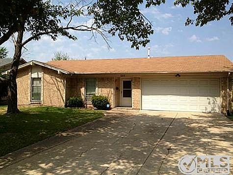 2nd image of 407 Paldao Dr