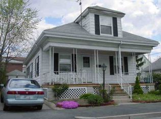 55 Norfolk St, Cranston, RI 02910