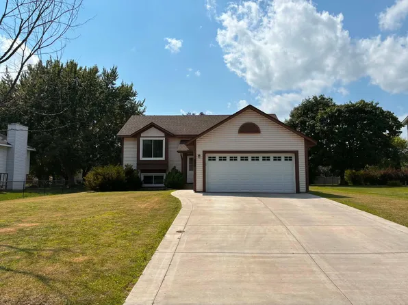 7040 Jensen Ave S, Cottage Grove, MN 55016