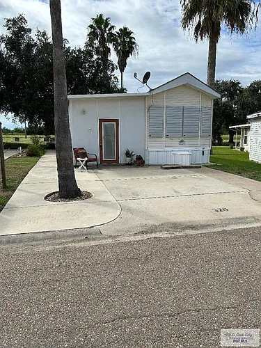 320 Mississippi River Blvd Photo 1