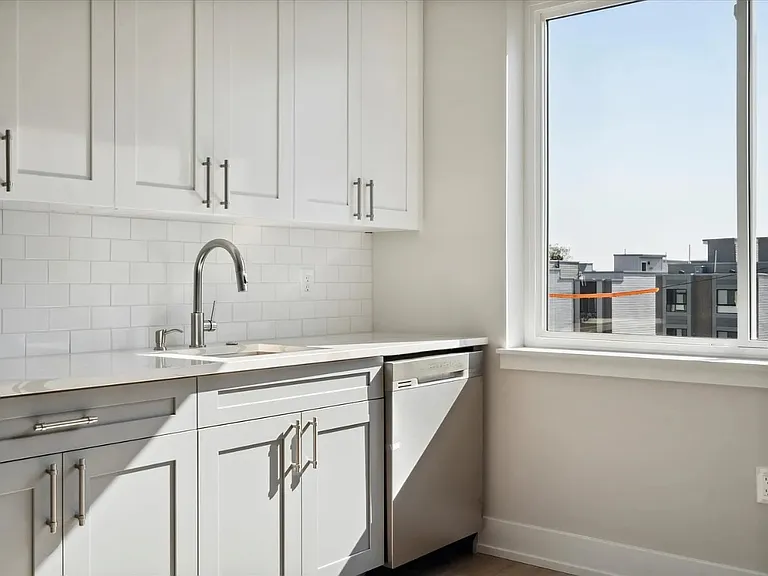 2117 Germantown Ave #B02 — Photo 10