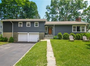 255 Buena Vista Rd, Fairfield, CT 06825