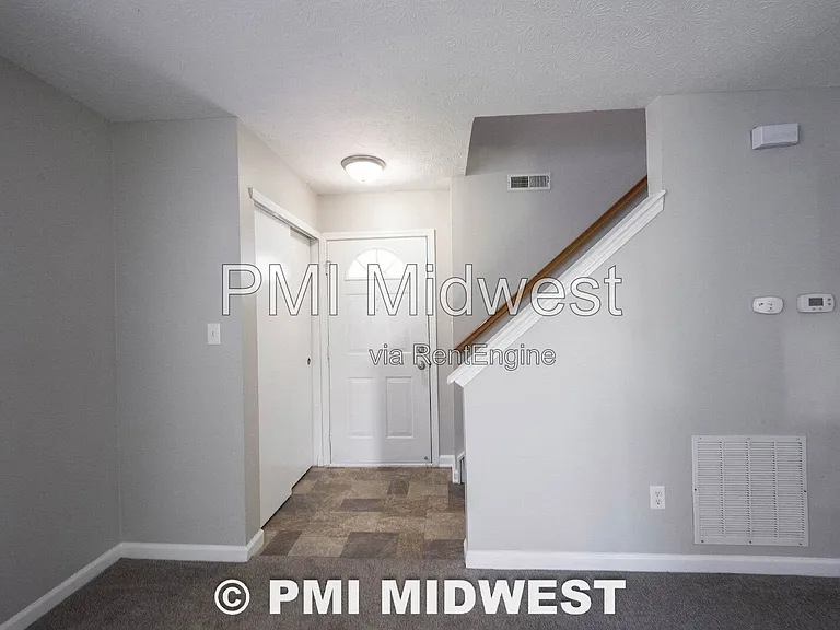 11550 Signet Ln — Photo 2