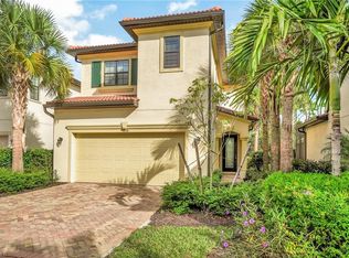 1334 Oceania Dr N, Naples, FL 34113