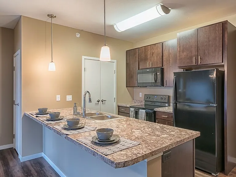 Stonecrest Apartments — Photo 8