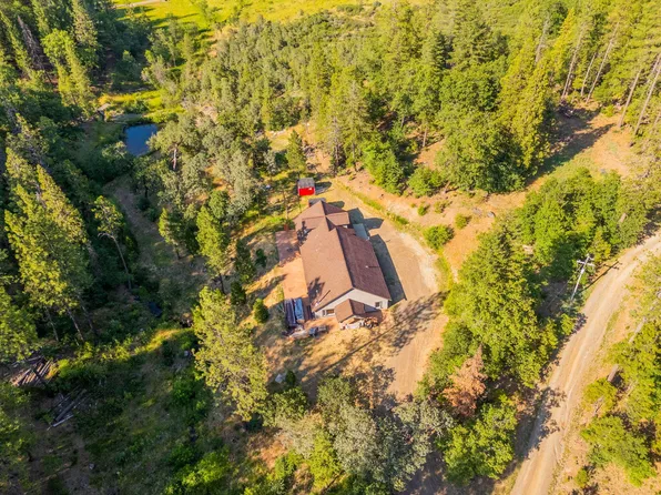 15399 Star Flower Rd, Oak Run, CA 96069