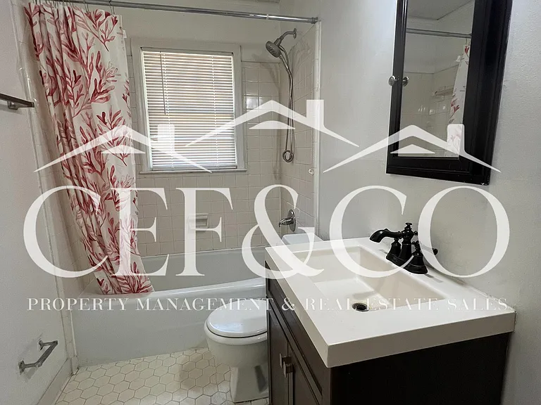 155 Pine Grove Mnr #B — Photo 11