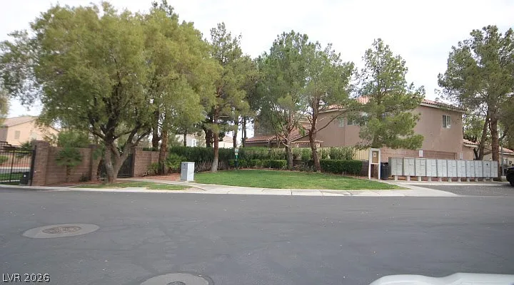 947 Whispering Grove Ave — Photo 4