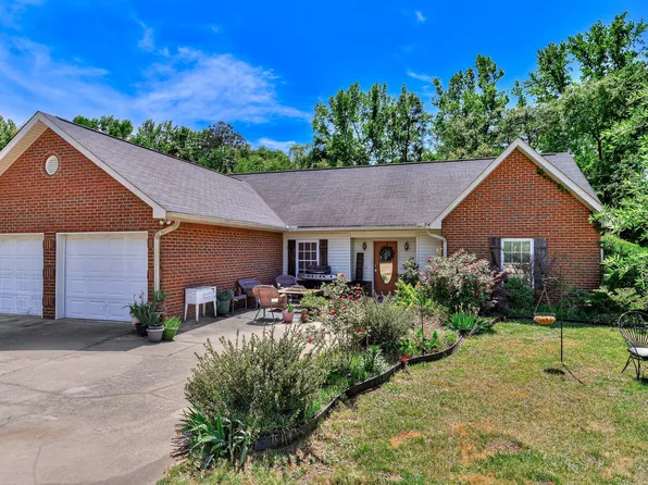 302 Dicks Dr, Beech Island, SC 29842