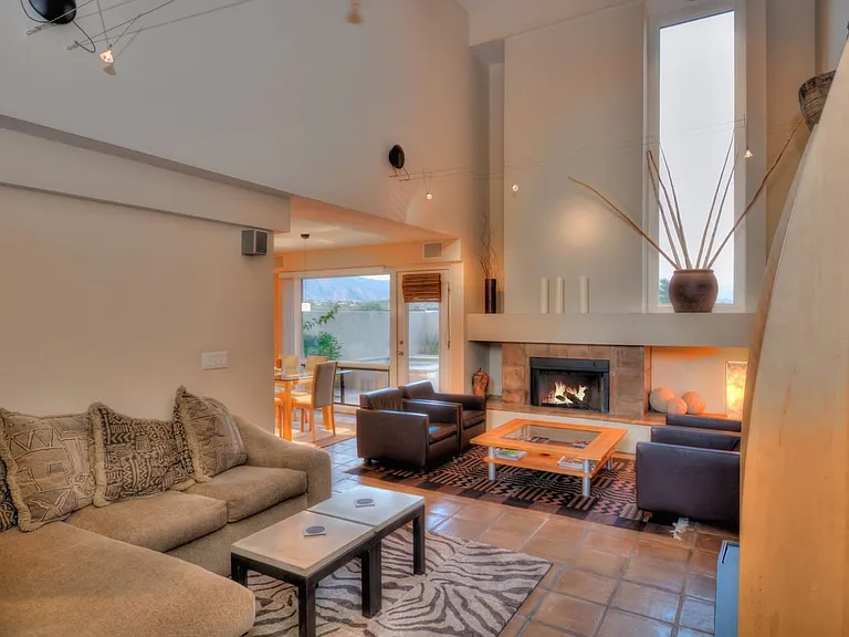 3822 N Borg Ln — Photo 3
