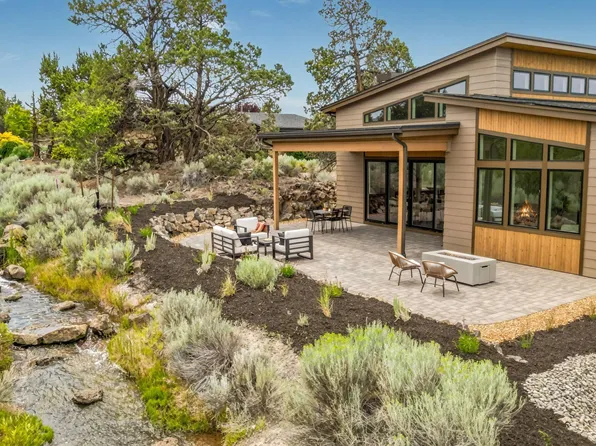 22985 Ghost Tree Ln, Bend, OR 97701