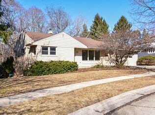 5509 Brandon St, Greendale, WI 53129