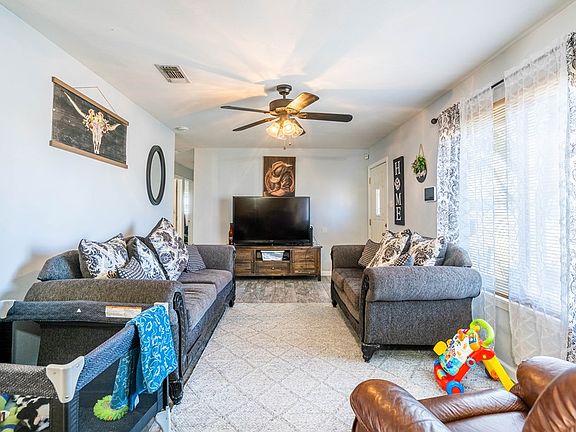 5th image of 3901 Dixon St