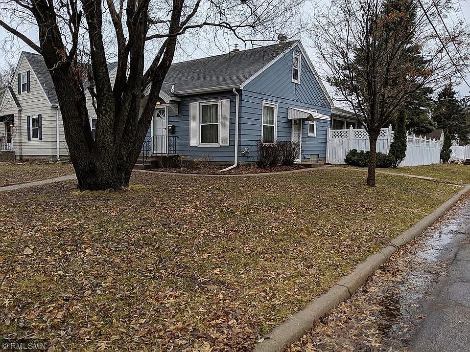1st image of 794 Iowa Ave W