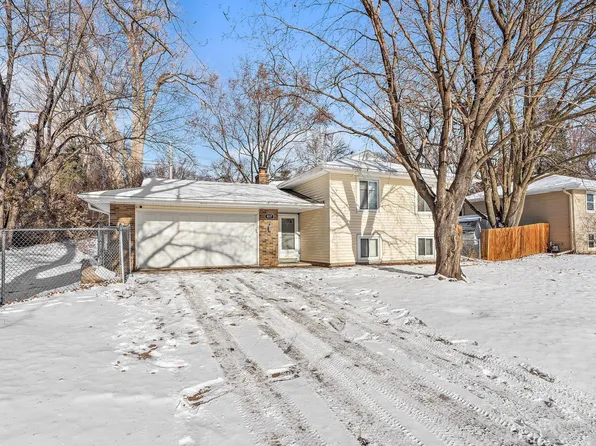 8117 Hearthside Rd S, Cottage Grove, MN 55016