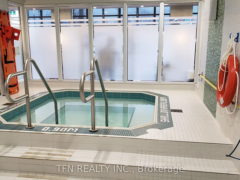 7900 Bathurst St #524 — Photo 4