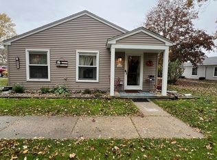 1410 Hobnail Ct, Davison, MI 48423