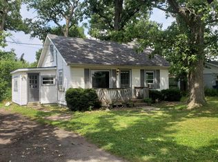 1929 S Colfax St, Griffith, IN 46319