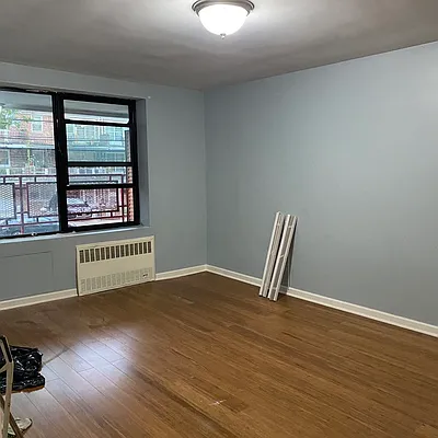 Rented by Project Queens LLC | media 15