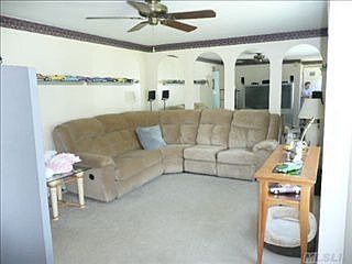 1st image of 338 Jamaica Ave