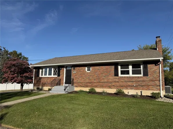 2232 Covington Ave, Bethlehem, PA 18017
