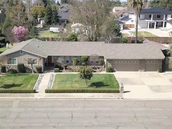 2207 Carmichael Way, Turlock, CA 95382