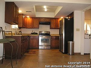 5th image of 6214 Braidwood St