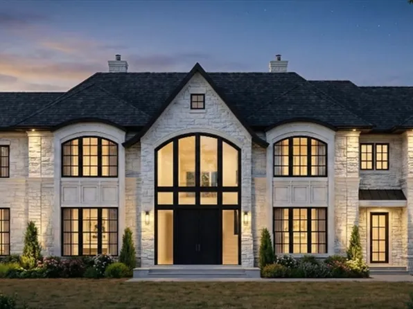 145 Woodland Rd, Brookline, MA 02467