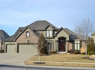 21312 W 95th Ter, Lenexa, KS 66220