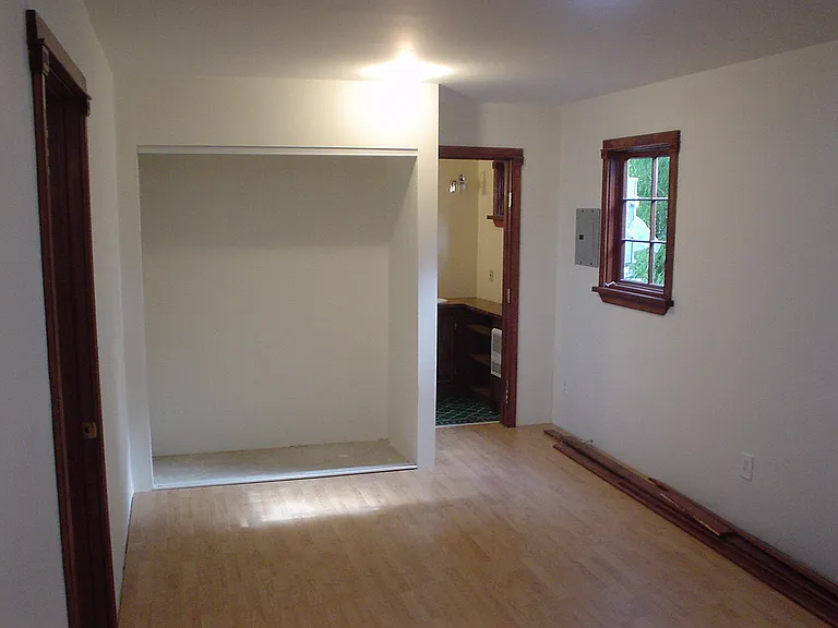 Bedroom/Closet Space