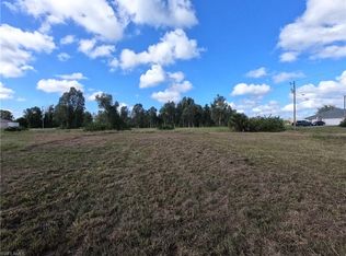 146 Peerless St, Lehigh Acres, FL 33974