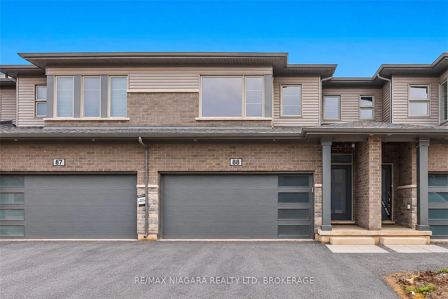 3 bed, $2,650 — Photo 1