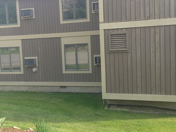 3rd image of 1329 Olde Road - Camelot Peek-n-peek #4445