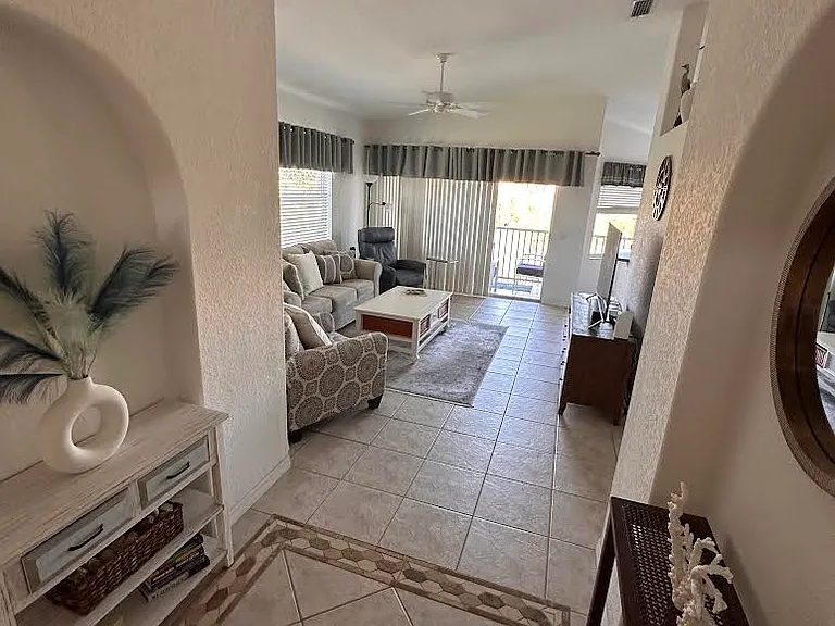 1803 Auburn Lakes Cir — Photo 3