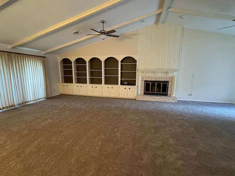 4105 Old Mill Rd — Photo 3