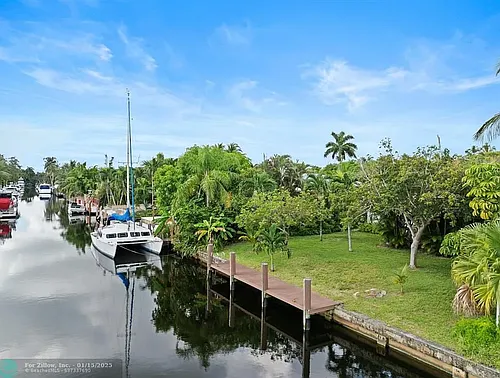 2512 Sugarloaf Ln Photo 1