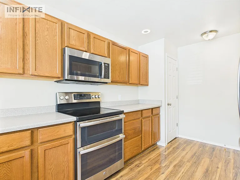 1112 Longbow Ln #3B — Photo 5
