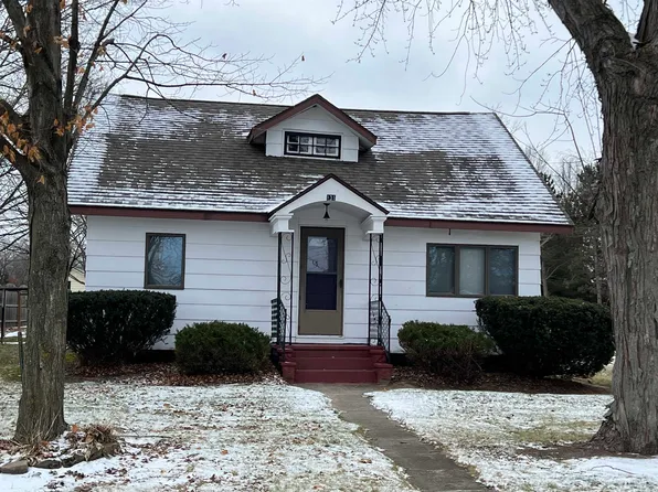 131 W Prospect St, Lyndon Station, WI