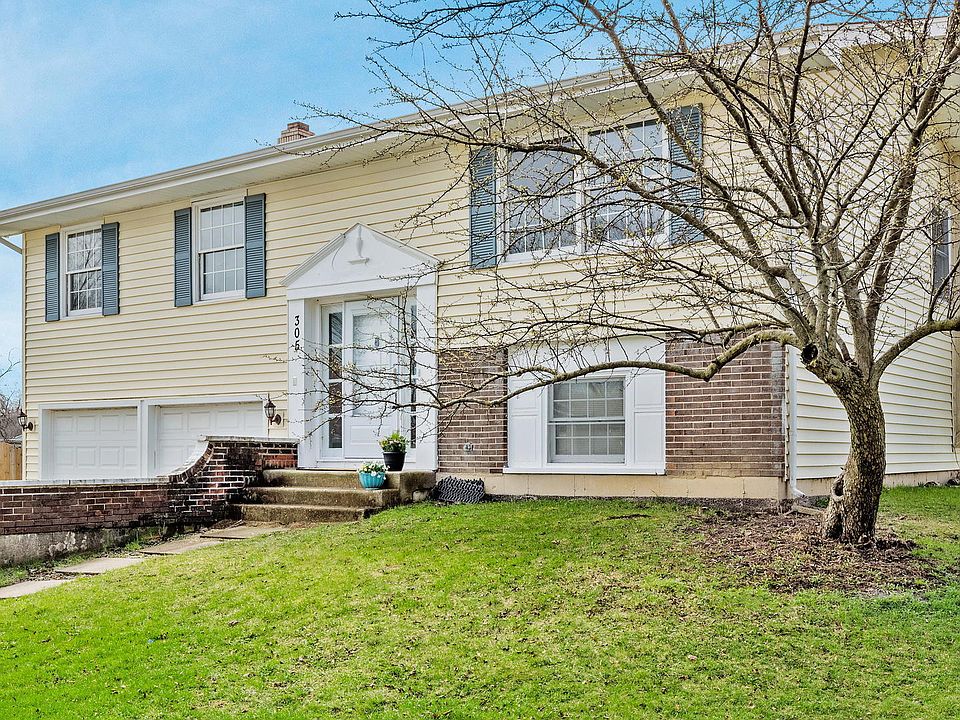 1st image of 23W305 Westchester Ct