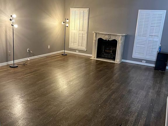 3rd image of 17583 Red Oak Dr