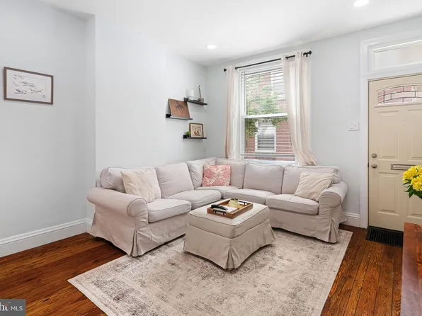 9 Willig Ave, Philadelphia, PA 19125