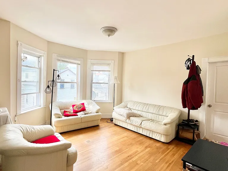 110 Murdock St #2 — Photo 5
