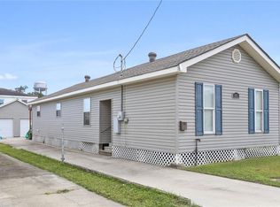 645 Avenue E, Westwego, LA 70094