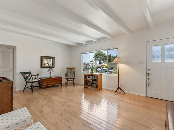 5th image of 438 Sonora Ave