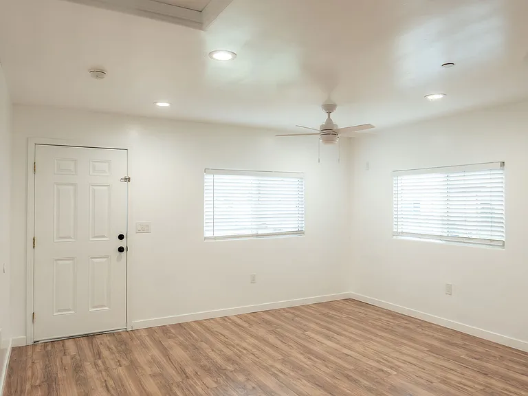 1392 Oriole Pl #A — Photo 11