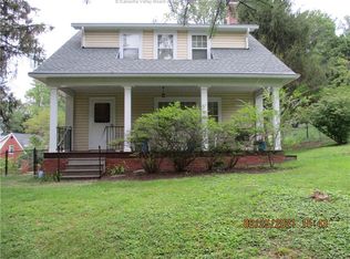 898 Sherwood Rd, Charleston, WV 25314