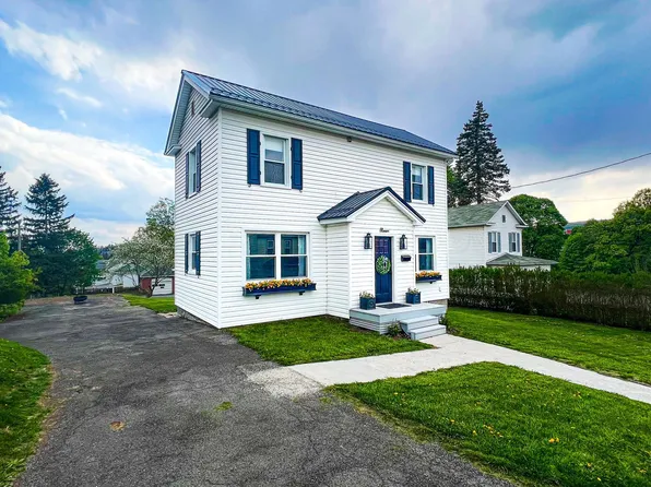 11 Mount Pleasant St, Frostburg, MD 21532