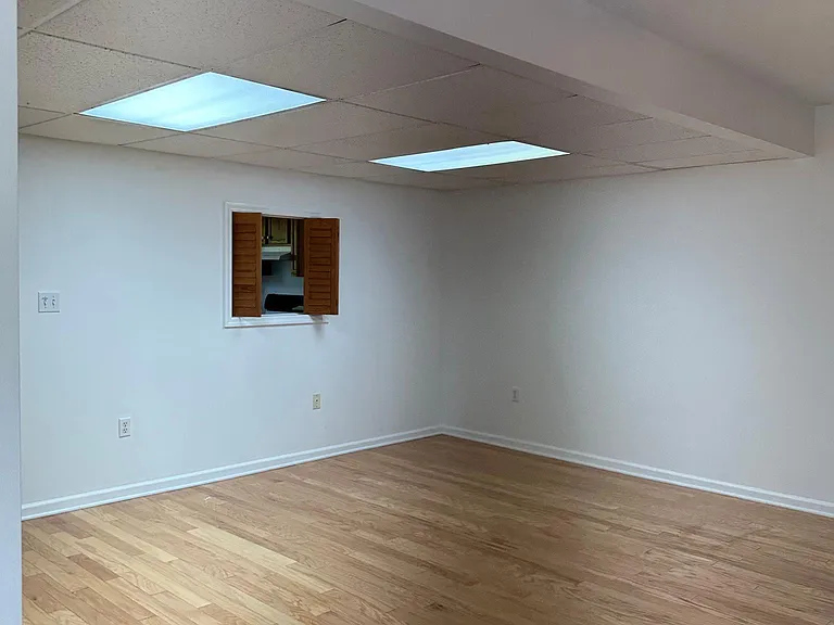 1128 Old Flemingsburg Rd — Photo 3