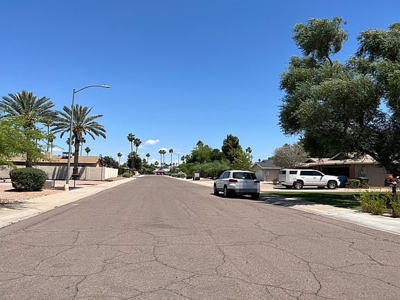 5th image of 13016 N 49th Pl